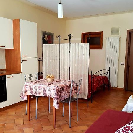 Апартаменти La Piccola Toscana 2 Peccioli Екстер'єр фото
