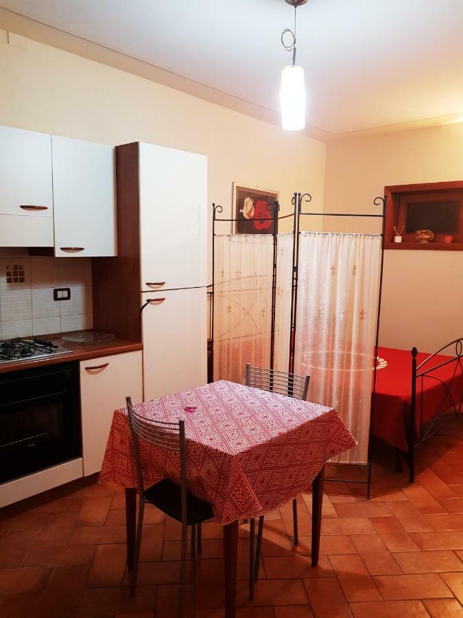 Апартаменти La Piccola Toscana 2 Peccioli Екстер'єр фото